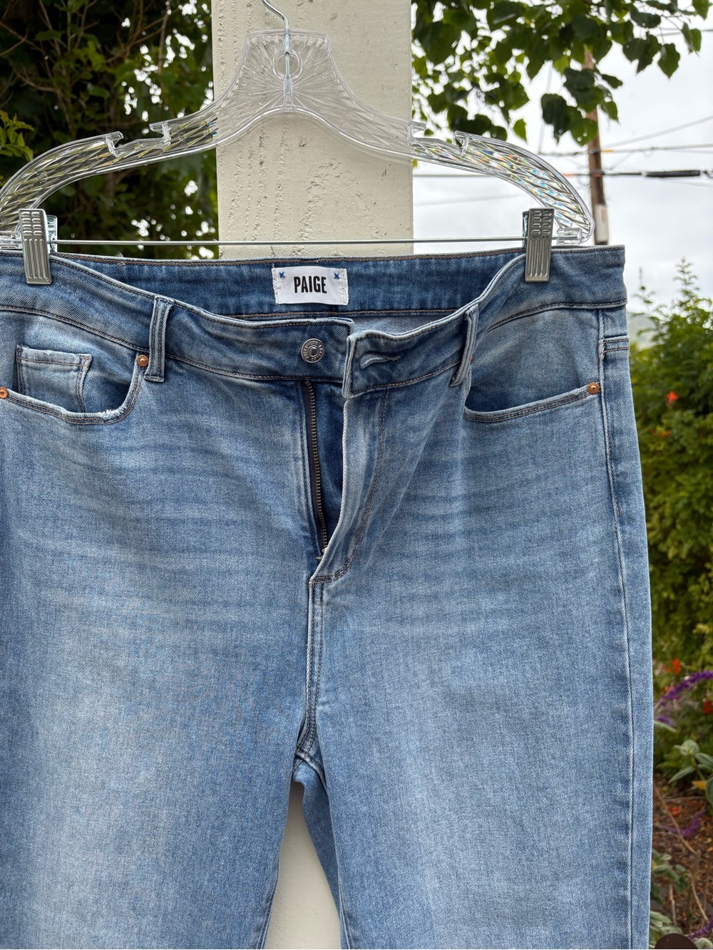 PAIGE Light Blue Cropped Raw-Hem Jeans - Picture 4 of 4